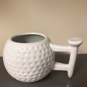 Vintage (1960 - 1969) Novelty Golf Ball Coffee Mug with a Tee Shaded Handle